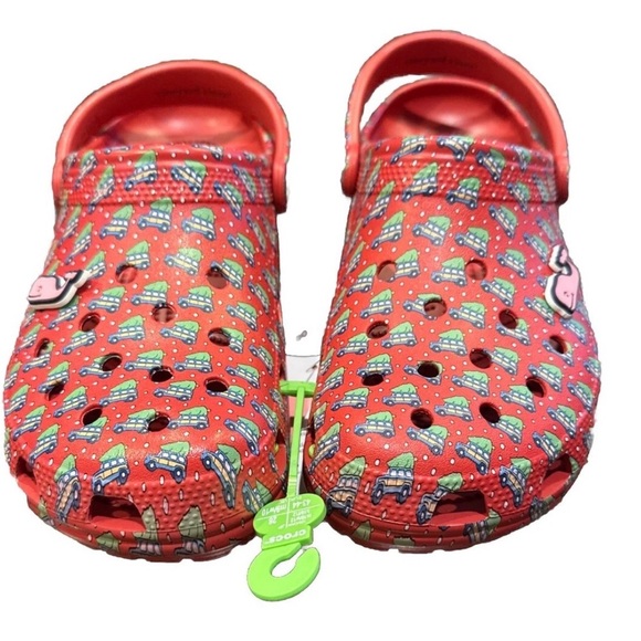 NEW Holiday Vineyard Vines Crocs Classc Clog colaboration WHALE Jibbitz M10 W12
